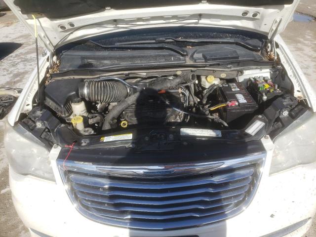 Photo 12 from auction – 2012 CHRYSLER TOWN & CNT with VIN 2C4RC1CG2CR163336