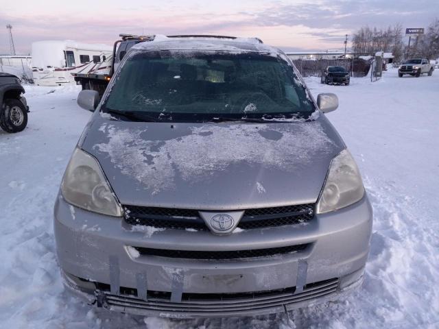 Photo 5 from auction – 2005 TOYOTA SIENNA XLE with VIN 5TDBA22C15S035207