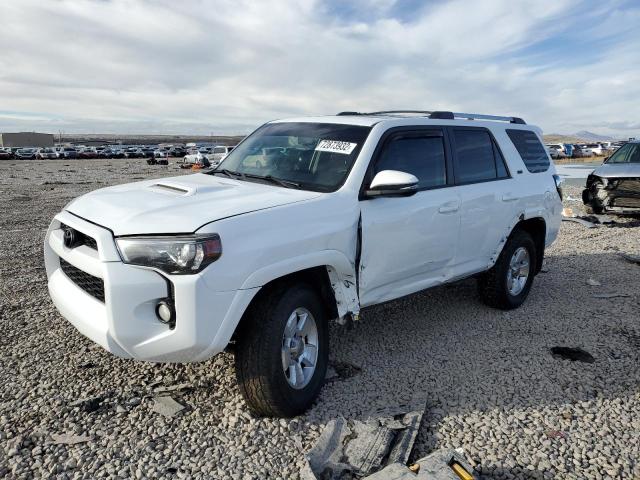 TOYOTA 4RUNNER SR 2019 with VIN JTEBU5JR2K5727228 - Photo from auction