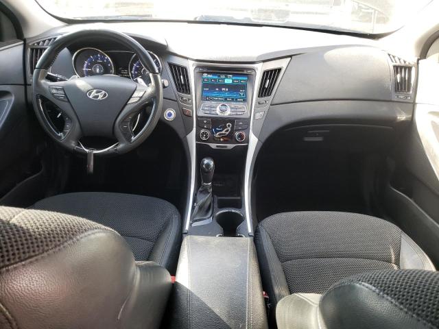 Photo 8 from auction – 2012 HYUNDAI SONATA SE with VIN 5NPEC4AC6CH405090