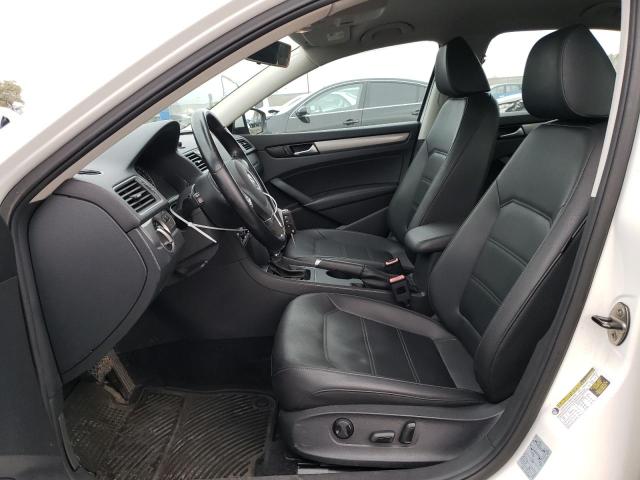 Photo 7 from auction – 2014 VOLKSWAGEN PASSAT S with VIN 1VWAT7A32EC090820