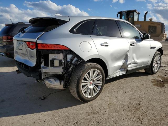Photo 3 from auction – 2017 JAGUAR F-PACE PRE with VIN SADCJ2BV8HA097585