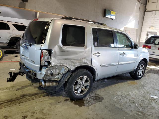 Photo 3 from auction – 2011 HONDA PILOT TOUR with VIN 5FNYF4H95BB074479
