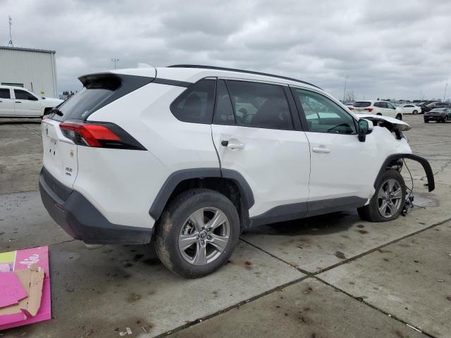 Photo 3 from auction – 2022 TOYOTA RAV4 XLE with VIN 2T3P1RFV3NC274879