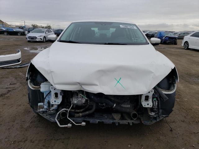 Photo 5 from auction – 2014 VOLKSWAGEN PASSAT S with VIN 1VWAT7A32EC090820