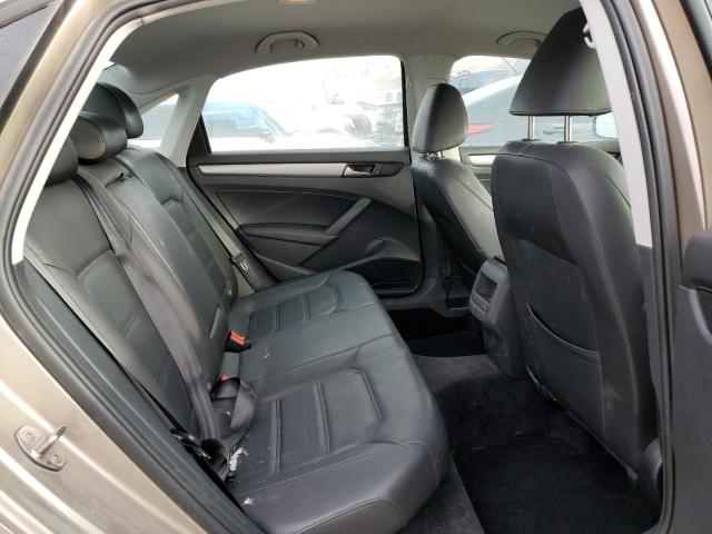 Photo 10 from auction – 2015 VOLKSWAGEN PASSAT S with VIN 1VWAT7A31FC019089
