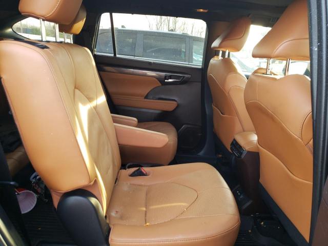 Photo 11 from auction – 2021 TOYOTA HIGHLANDER with VIN 5TDEBRCH0MS026624