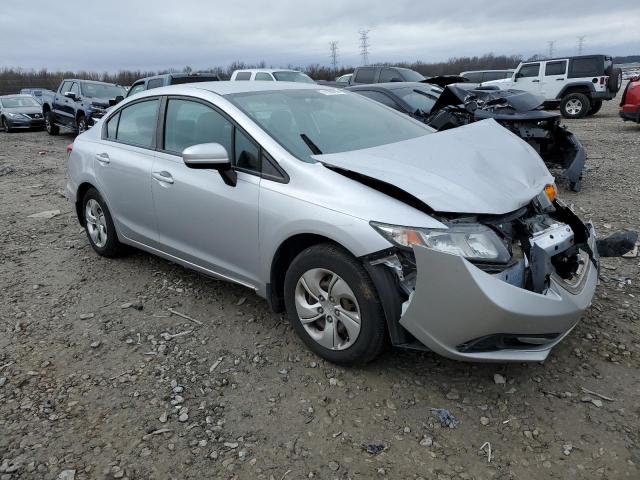 Photo 4 from auction – 2015 HONDA CIVIC LX with VIN 19XFB2F57FE100518