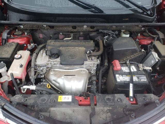 Photo 12 from auction – 2017 TOYOTA RAV4 XLE with VIN JTMWFREV5HJ124465