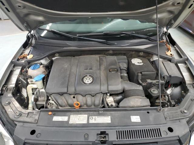 Photo 11 from auction – 2012 VOLKSWAGEN PASSAT S with VIN 1VWAP7A36CC035756