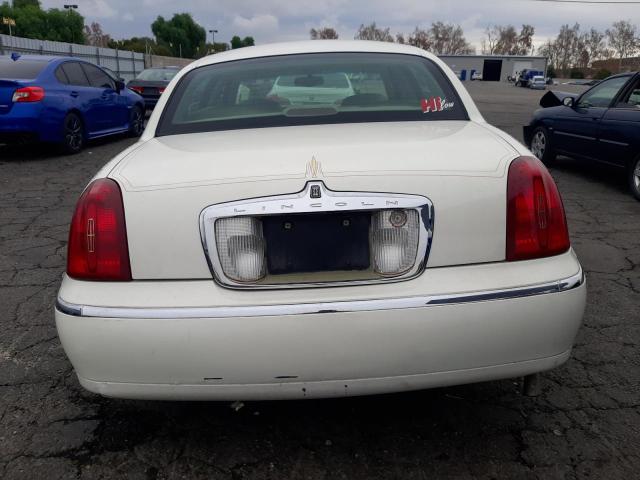 Photo 6 from auction – 2000 LINCOLN TOWN CAR C with VIN 1LNHM83W2YY796751