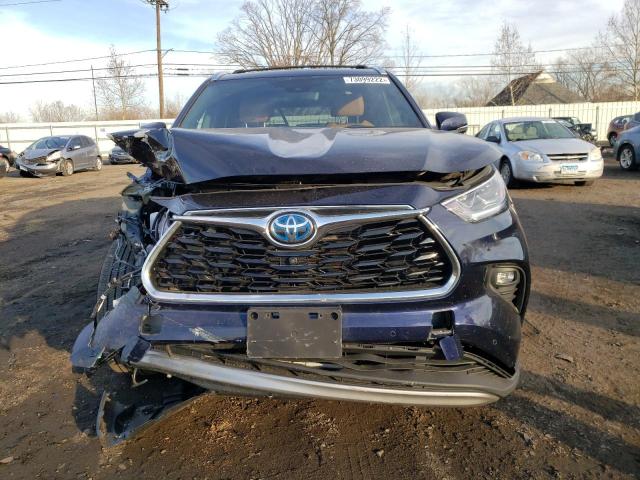 Photo 5 from auction – 2021 TOYOTA HIGHLANDER with VIN 5TDEBRCH0MS026624