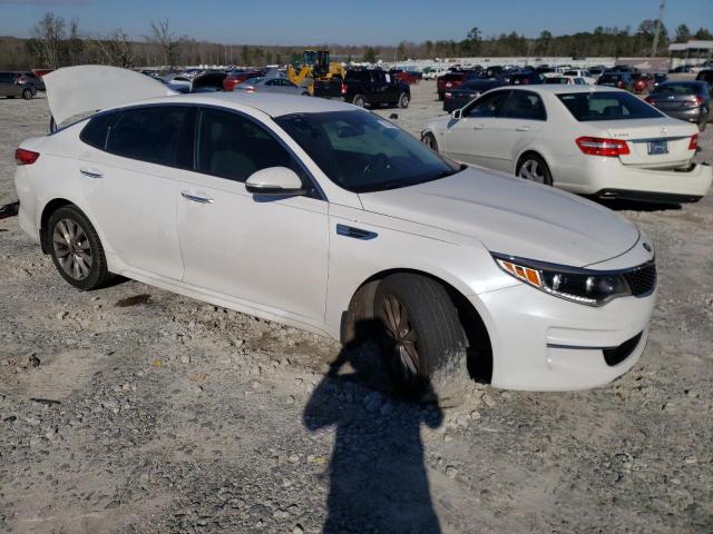Photo 4 from auction – 2017 KIA OPTIMA EX with VIN 5XXGU4L32HG131263