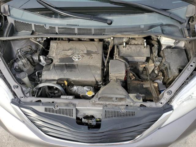 Photo 12 from auction – 2011 TOYOTA SIENNA LE with VIN 5TDKK3DC2BS078742