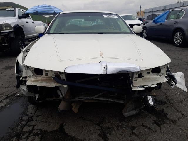 Photo 5 from auction – 2000 LINCOLN TOWN CAR C with VIN 1LNHM83W2YY796751