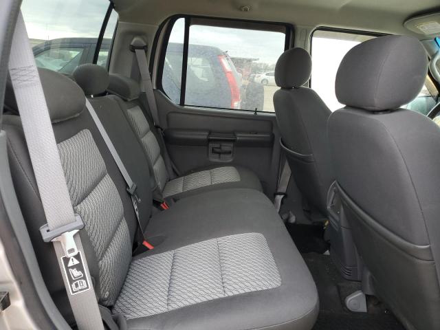 Photo 10 from auction – 2004 FORD EXPLORER S with VIN 1FMZU67K64UA46982