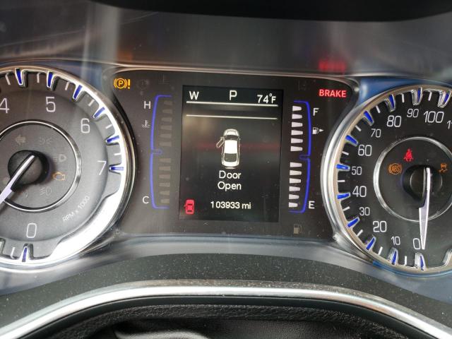 Photo 9 from auction – 2015 CHRYSLER 200 LIMITE with VIN 1C3CCCAB6FN636931