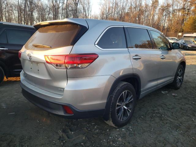 Photo 3 from auction – 2018 TOYOTA HIGHLANDER with VIN 5TDBZRFH7JS883254