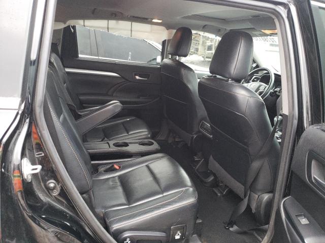 Photo 11 from auction – 2018 TOYOTA HIGHLANDER with VIN 5TDJZRFH0JS524226