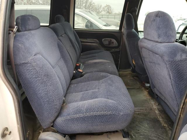 Photo 11 from auction – 1995 GMC SUBURBAN K with VIN 1GKFK16K8SJ704399