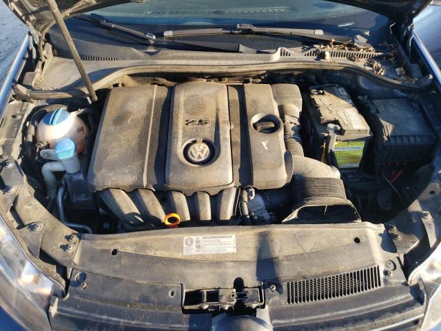 Photo 12 from auction – 2011 VOLKSWAGEN JETTA S with VIN 3VWPZ7AJ3BM659403
