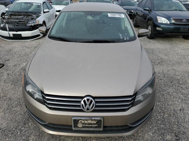 Photo 5 from auction – 2015 VOLKSWAGEN PASSAT S with VIN 1VWAT7A31FC019089