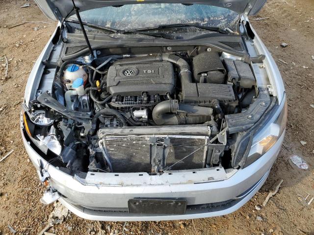 Photo 11 from auction – 2015 VOLKSWAGEN PASSAT S with VIN 1VWAT7A30FC099615