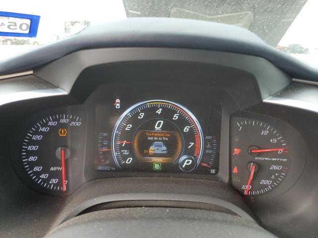Photo 9 from auction – 2017 CHEVROLET CORVETTE S with VIN 1G1YM2D72H5112459