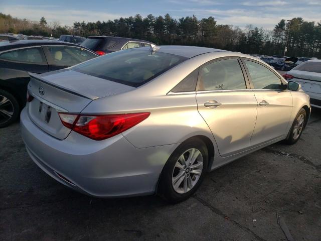 Photo 3 from auction – 2013 HYUNDAI SONATA GLS with VIN 5NPEB4AC9DH612447