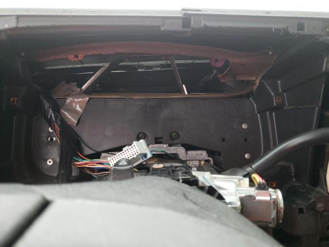 Photo 9 from auction – 2004 GMC YUKON with VIN 1GKEC13Z24R247863