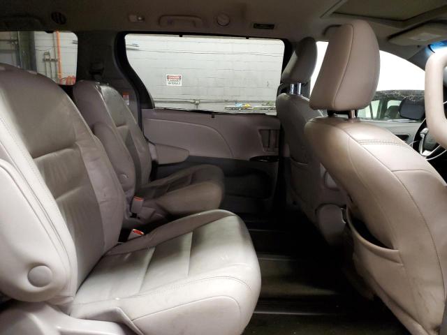 Photo 11 from auction – 2015 TOYOTA SIENNA XLE with VIN 5TDDK3DCXFS125773