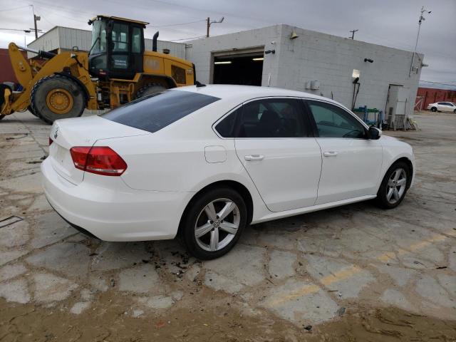 Photo 3 from auction – 2013 VOLKSWAGEN PASSAT SE with VIN 1VWBP7A37DC012797