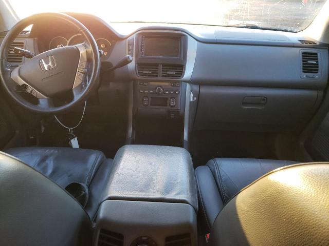 Photo 8 from auction – 2006 HONDA PILOT EX with VIN 2HKYF18566H552380