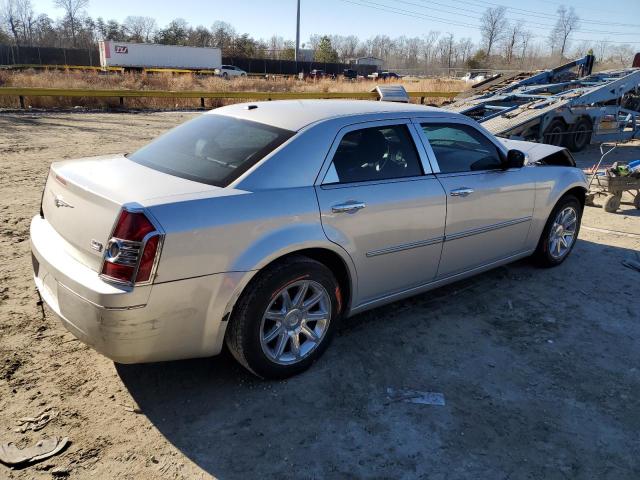 Photo 3 from auction – 2010 CHRYSLER 300 TOURIN with VIN 2C3CA5CV1AH232235