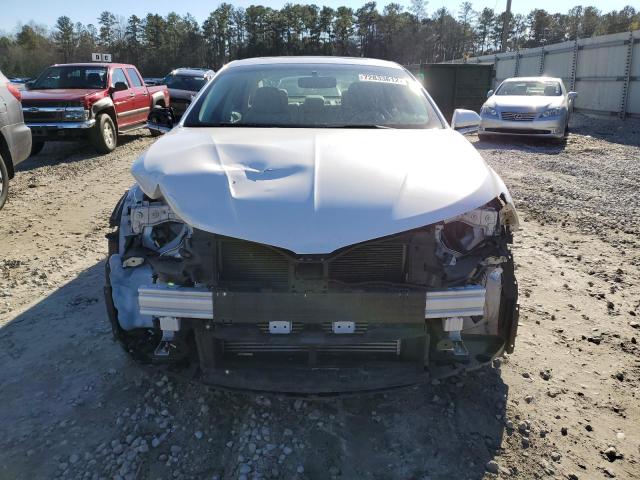 Photo 5 from auction – 2016 LINCOLN MKZ with VIN 3LN6L2G97GR615166