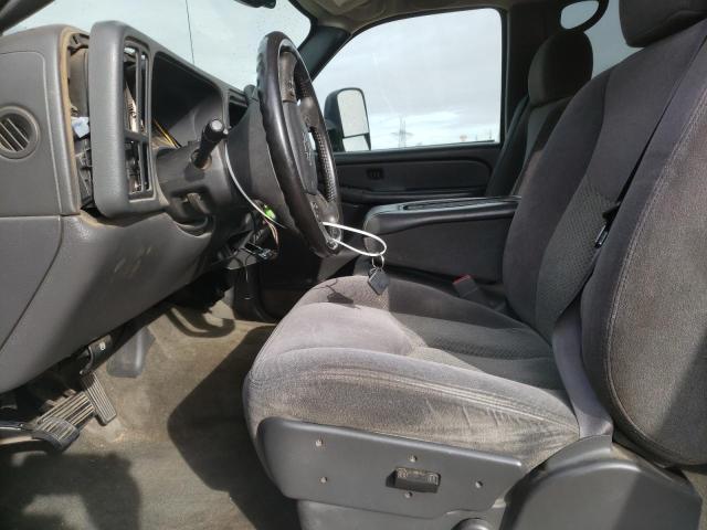 Foto 7 de la subasta – 2005 CHEVROLET SILVERADO con VIN 1GCHC232X5F951796