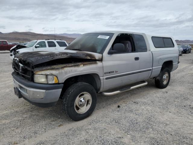 DODGE RAM 1500 2000 with VIN 3B7HF13Z3YG104779 - Photo from auction