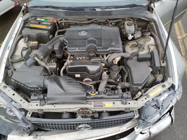 Photo 11 from auction – 2004 LEXUS IS 300 with VIN JTHBD192540093836
