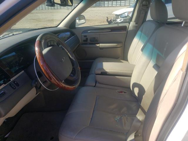 Photo 7 from auction – 2010 LINCOLN TOWN CAR S with VIN 2LNBL8CV9AX752140
