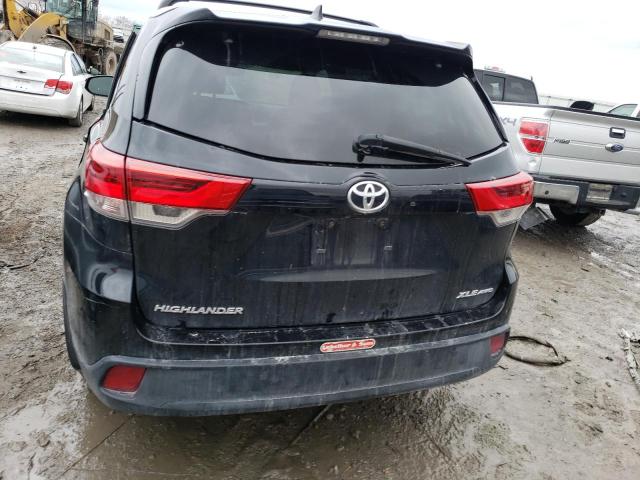 Photo 6 from auction – 2018 TOYOTA HIGHLANDER with VIN 5TDJZRFH0JS524226
