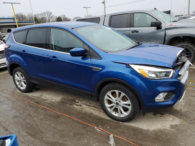 Photo 4 from auction – 2017 FORD ESCAPE SE with VIN 1FMCU0GD0HUD09932