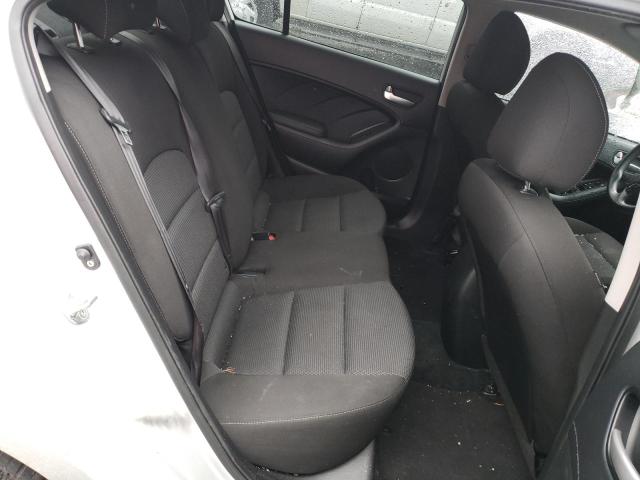 Photo 10 from auction – 2018 KIA FORTE LX with VIN 3KPFK4A77JE239738