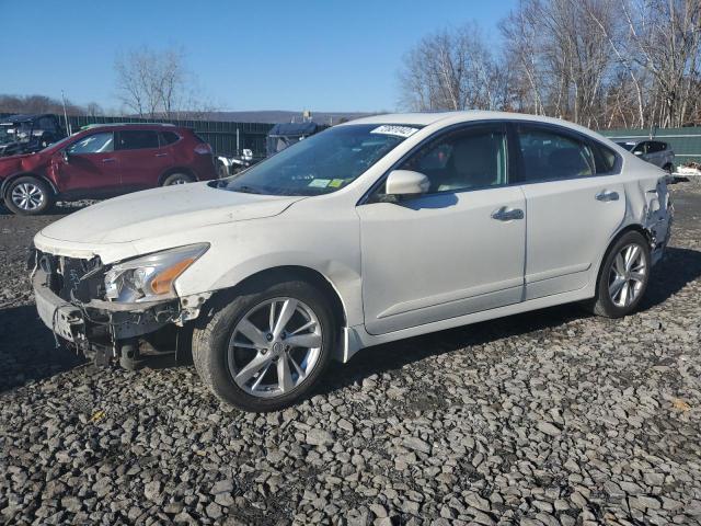NISSAN ALTIMA 2.5 2015 with VIN 1N4AL3AP8FC111658 - Photo from auction
