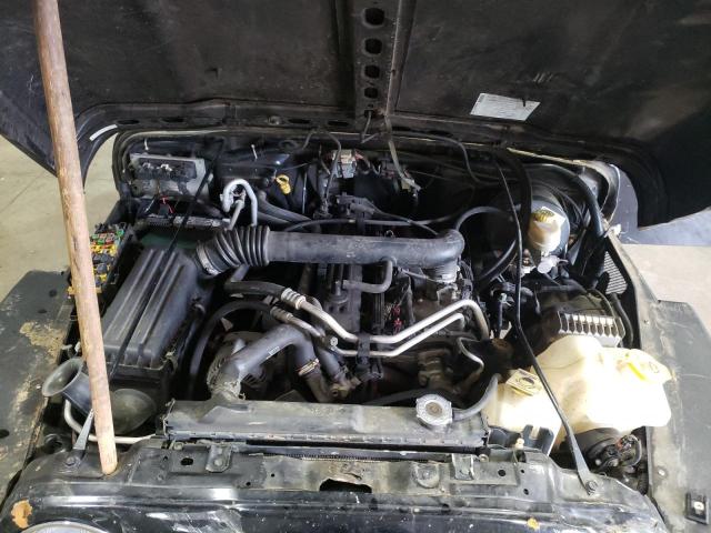 Photo 11 from auction – 2004 JEEP WRANGLER X with VIN 1J4FA39S74P725969