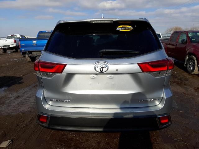 Photo 6 from auction – 2019 TOYOTA HIGHLANDER with VIN 5TDDZRFH9KS969837