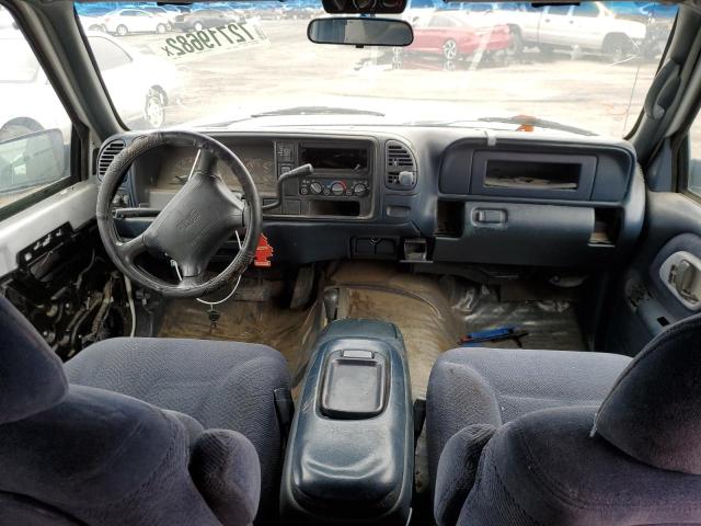 Photo 8 from auction – 1995 GMC SUBURBAN K with VIN 1GKFK16K8SJ704399