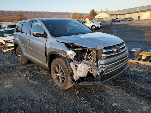 Photo 4 from auction – 2019 TOYOTA HIGHLANDER with VIN 5TDBZRFH7KS986756