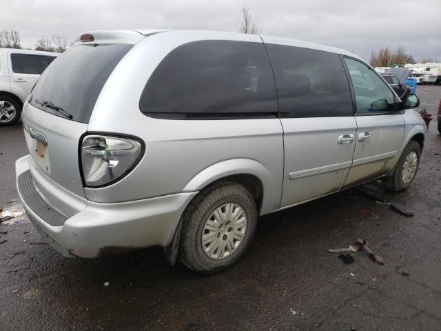 Photo 3 from auction – 2005 CHRYSLER TOWN & COU with VIN 2C4GP44R95R200057