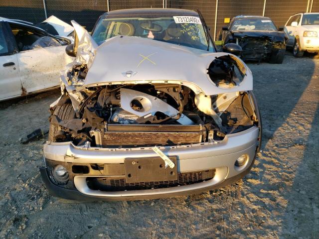 Photo 5 from auction – 2007 MINI COOPER with VIN WMWMF33517TT55340