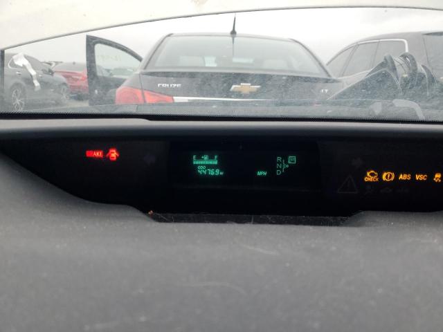 Photo 9 from auction – 2005 TOYOTA PRIUS with VIN JTDKB20U653025475